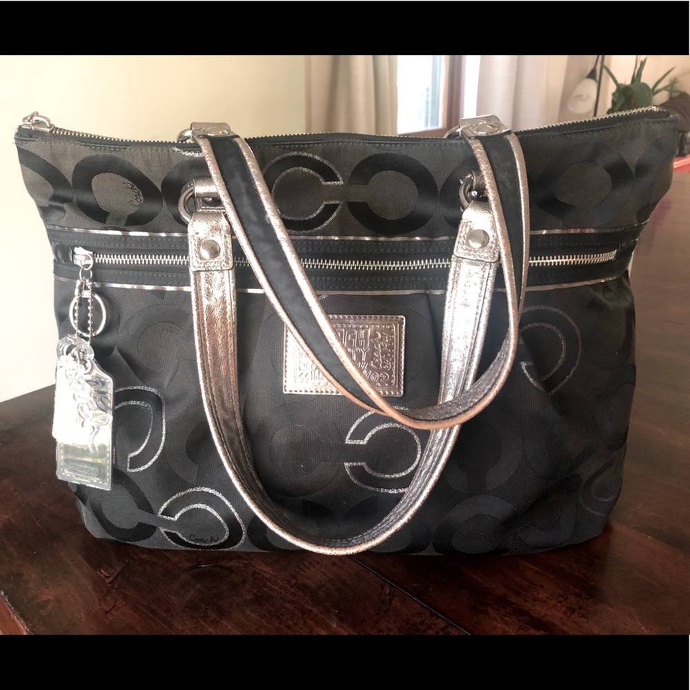 Coach Poppy Shoulder Purse